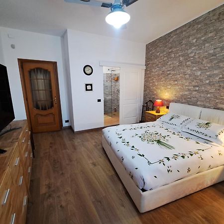 Casa Maya San Martino Alfieri Buitenkant foto