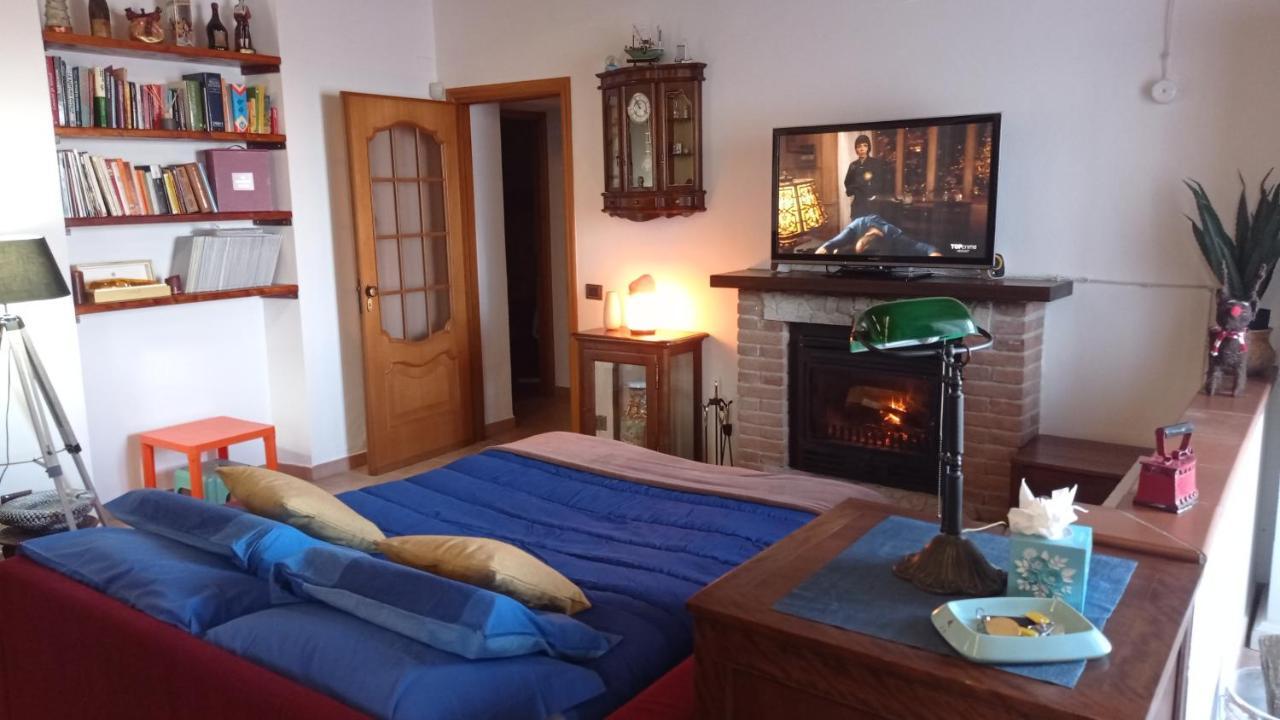 Casa Maya San Martino Alfieri Buitenkant foto
