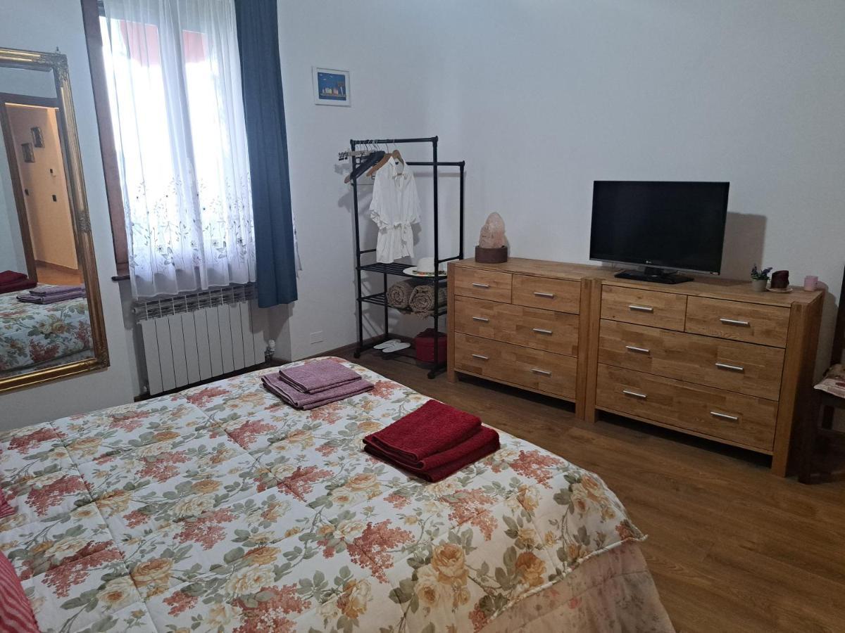 Casa Maya San Martino Alfieri Buitenkant foto